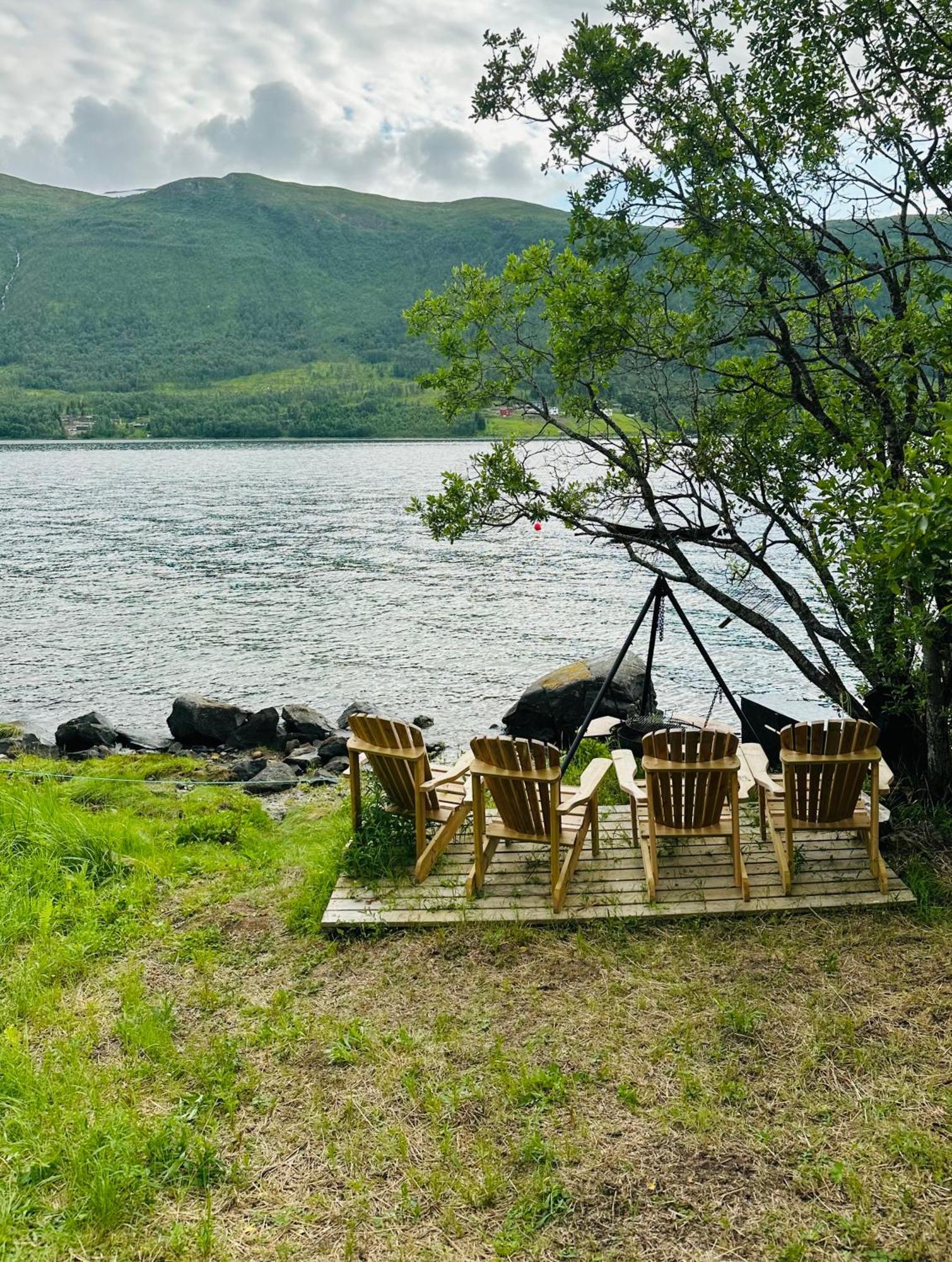 Apartamento Cozy Fjord Retreat With Firepit And Activities Tromsø Exterior foto